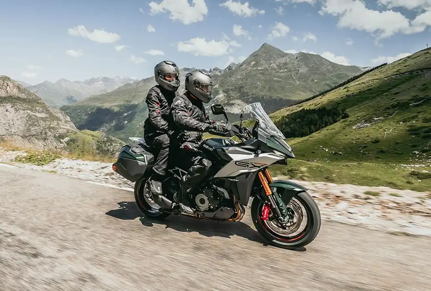 GSX-S 1000 GX