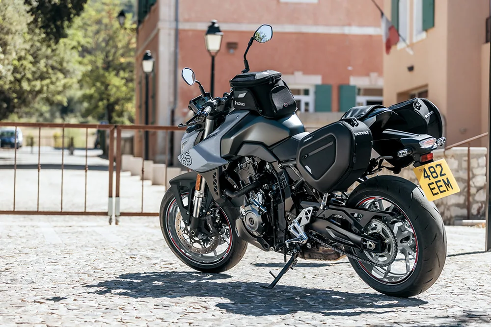 GSX 8S