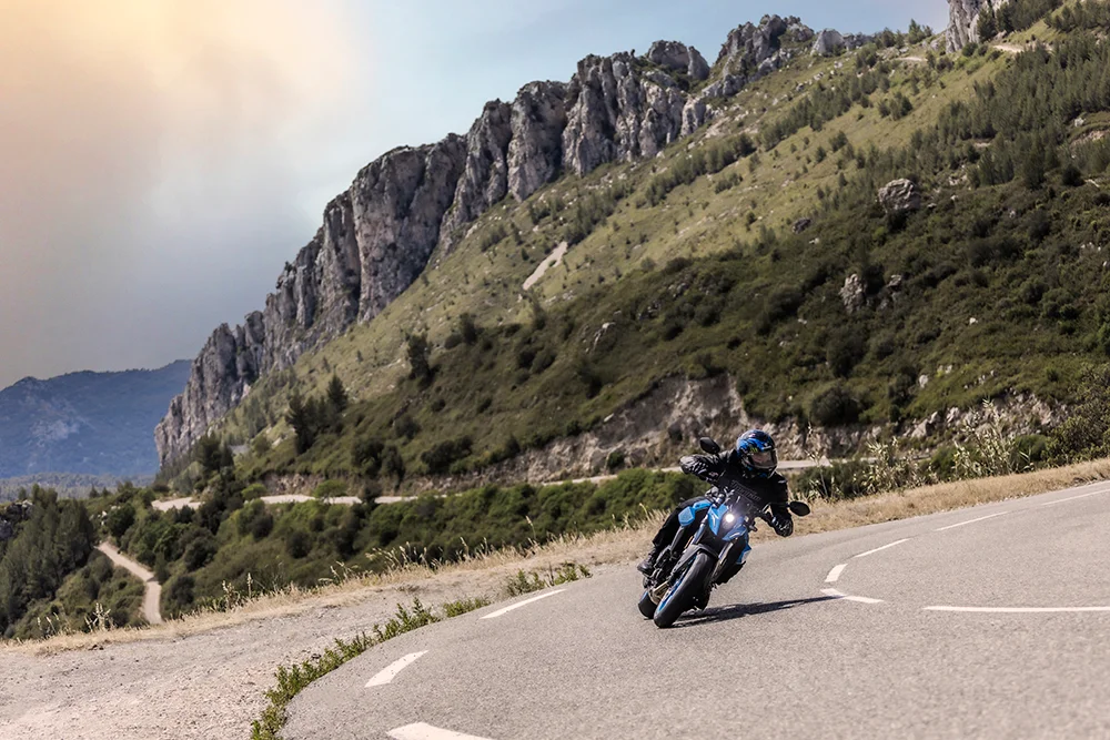 GSX 8S